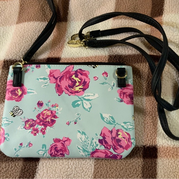 Betsey Johnson Floral Crossbody/Wristlet Bag - Picture 2 of 6